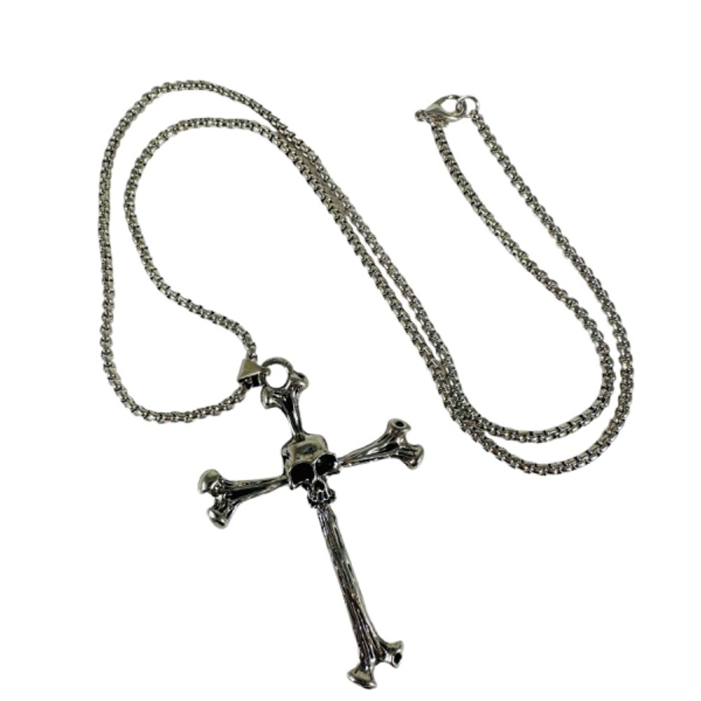 Super cool edgy skull and crossbones cross necklace in Silvertone metal NWT - Picture 3 of 5